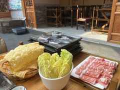 -风情丽江斑鱼火锅(孙家沟西南路80号店)