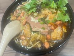 -阿芬卤面(花巷店)