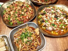 -三叔特色自贡菜(中海国际店)