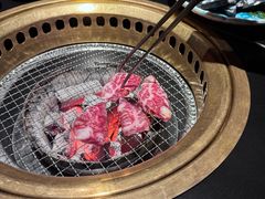 -山川小町·极番烧肉(新地假日广场店)