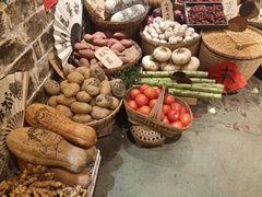 -周小明火锅(黑金冠社区店)