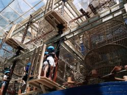 -PIPIKINGDOM皮皮王国欢乐号(欢乐海岸购物中心店)