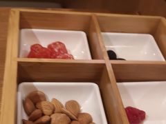 -九锅一堂酸菜鱼(新南凯德直营店)