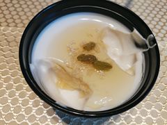 手工自制酸奶-巴扎美食·新疆菜·西域歌舞表演餐厅(新疆大厦店)
