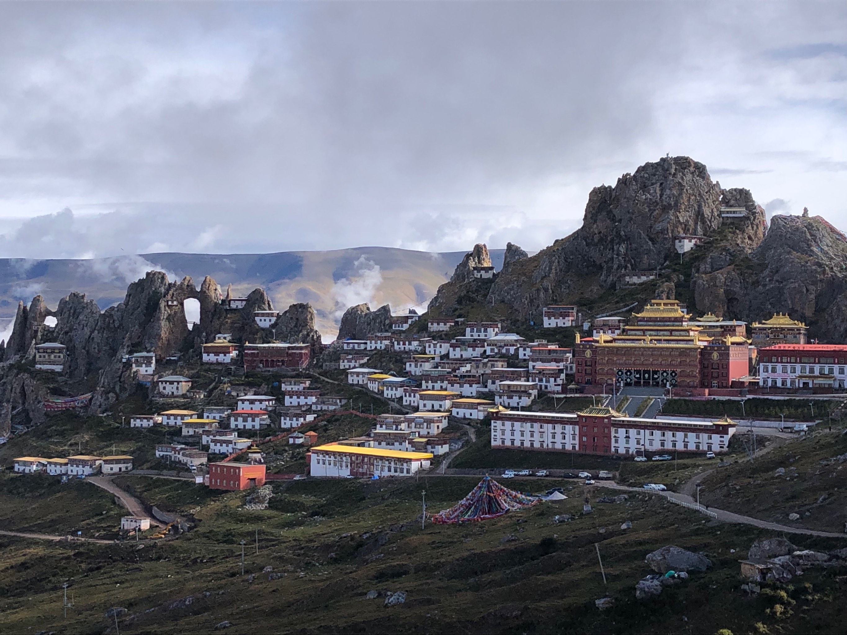 昌都丁青县孜珠寺图片