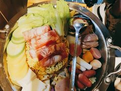 -哈哈碳都·牛肋条无限自助烤肉(台江万达店)