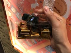 -VENCHI 闻绮(北京国贸商城店)