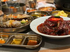 -草家酱蟹炭火烤肉店(珲春南路一店)