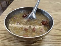 -白翔甜食店