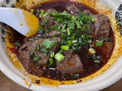 -杨三娘跷脚牛肉(羊子山西路店)