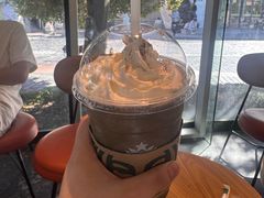 -星巴克(舟山蜈蚣峙店)