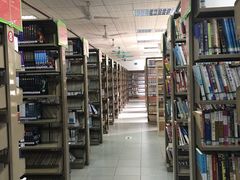 -荔湾区图书馆(周门馆)