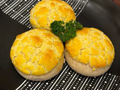 酥皮叉烧包-白天鹅宾馆-玉堂春暖餐厅