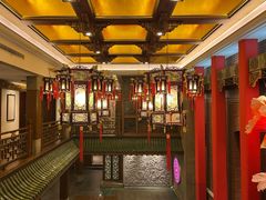 -梅龙镇酒家(南京西路总店)