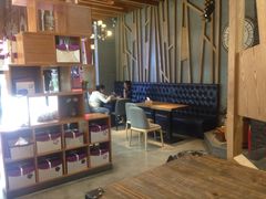 -万利隆·活力烘焙(人民路店)