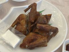 脆皮BB鴿-好彩海鲜酒家(帝国中心店)