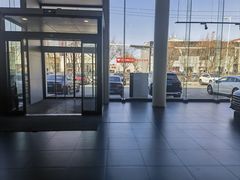 -北京鹏龙瑞星奔驰4s店(来广营店)