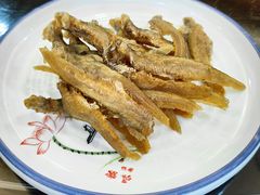 油炸齐鱼-富家大院·海鲜河鲜土菜坊(庭院式餐厅)
