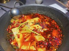 -吃城都·鱼蛙火锅(西玉龙街店)