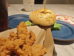 -必胜客(桂林中山店)