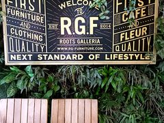 -RGF(巨鹿路店)