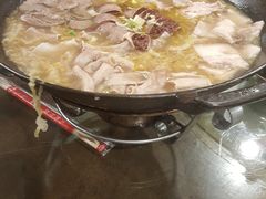 -大宝全猪馆(南京路店)