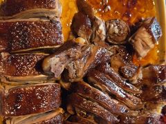 -八府香鸭·啫啫煲(华山路店)