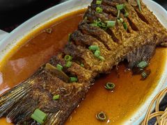 -雪野鱼头大王邢府公老店(雪野湖店)