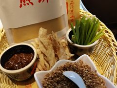 -鲁菜根·泰山菜(泰山店)