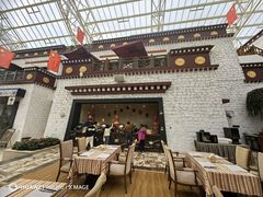 -拉萨圣地天堂洲际大饭店-自助餐厅