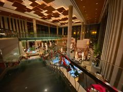 -松山湖凯悦酒店·Café自助餐厅·周末火舞秀表演