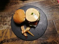 -HIGH FIVE哈福手工汉堡(桂林路店)