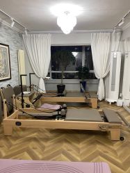 -橙沐普拉提瑜伽