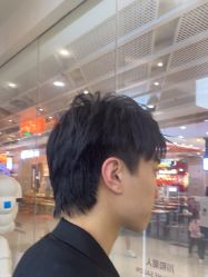 -川和潮人