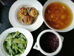 -臻爱住家月嫂育儿嫂(万达店)