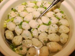 鱼丸汤-日丰园海肠水饺·老字号大连海鲜(和平广场店)