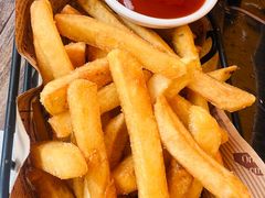 -LENBACH兰巴赫西餐啤酒坊(大连东港店)