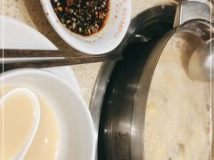 -煲大王猪肚鸡·椰子鸡火锅(红谷滩万达店)