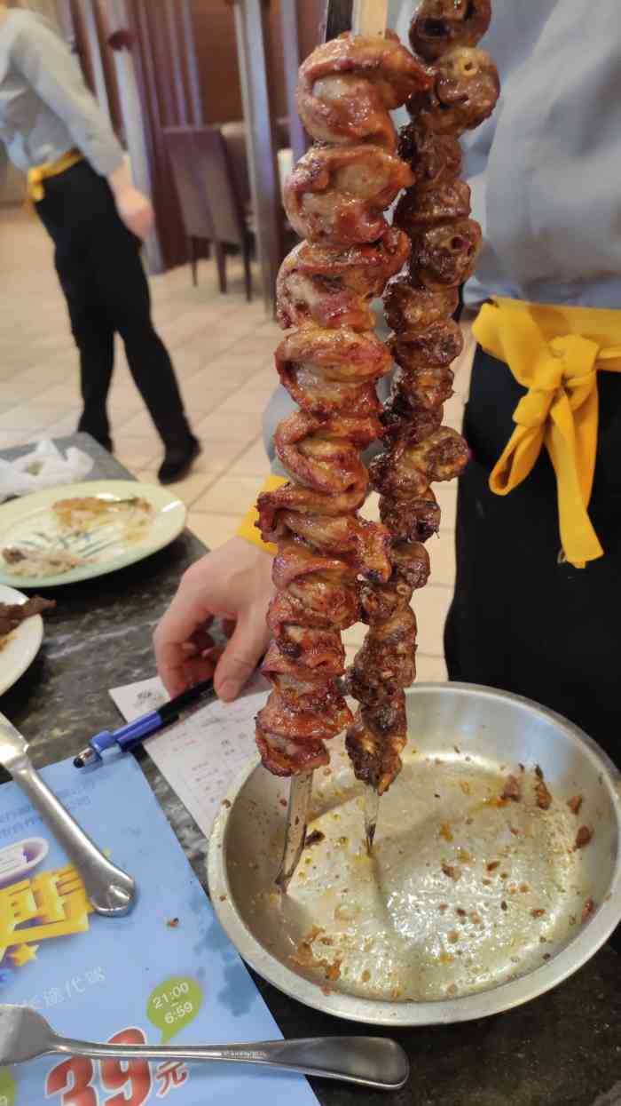 恒阳大饭店·巴西烤肉自助餐厅-"老牌巴西烤肉自助了,在现在自助满地