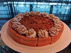 核桃蛋糕-澳门旅游塔360°旋转餐厅(南湾湖广场店)