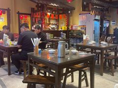 -富正毅三下锅·湘西韵味(天门山索道店)