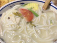 -雀舞云南菜(天津天河城购物中心店)