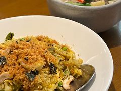 菠萝海鲜炒饭-帕蓝·暹罗料理(大学路店)