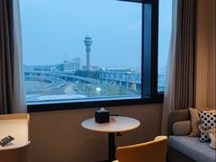 -上海浦东假日酒店