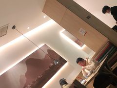 -蜜桃餐厅·伴山(湖滨商业街店)