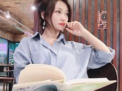 -新华书店(泉城路店)
