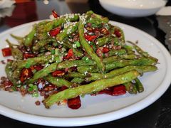 -皇城根·烤鸭·鱼头·家常菜(欧亚大观乐活城店)
