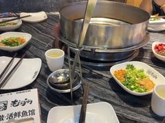 -老船舫·现做活鲜鱼馆(东郊记忆店)