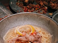 酸汤肥牛虾子面-CHURCH  BISTRO 教堂·餐吧