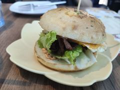-必胜客(联投东方店)